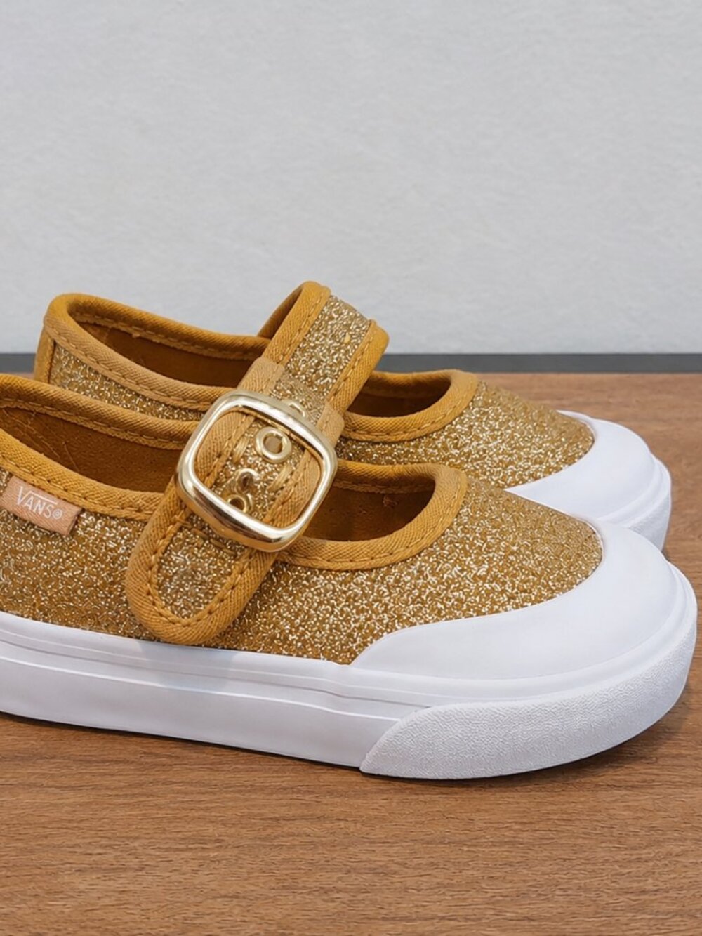 Vans Mary Jane  Toddler Shoes Gold Glitter Velcro Sneakers Size 5